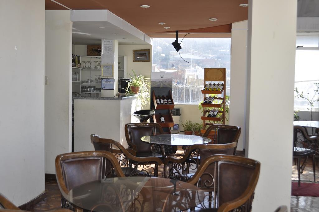 Hotel VIRGEN DEL SOCAVON Oruro Buitenkant foto