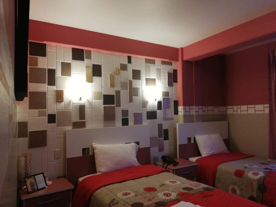 Hotel VIRGEN DEL SOCAVON Oruro Buitenkant foto