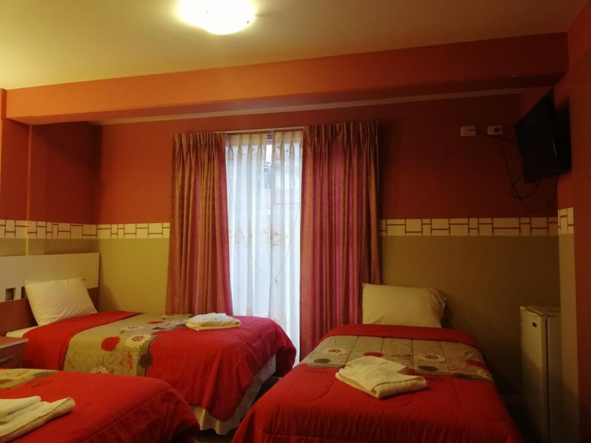 Hotel VIRGEN DEL SOCAVON Oruro Buitenkant foto