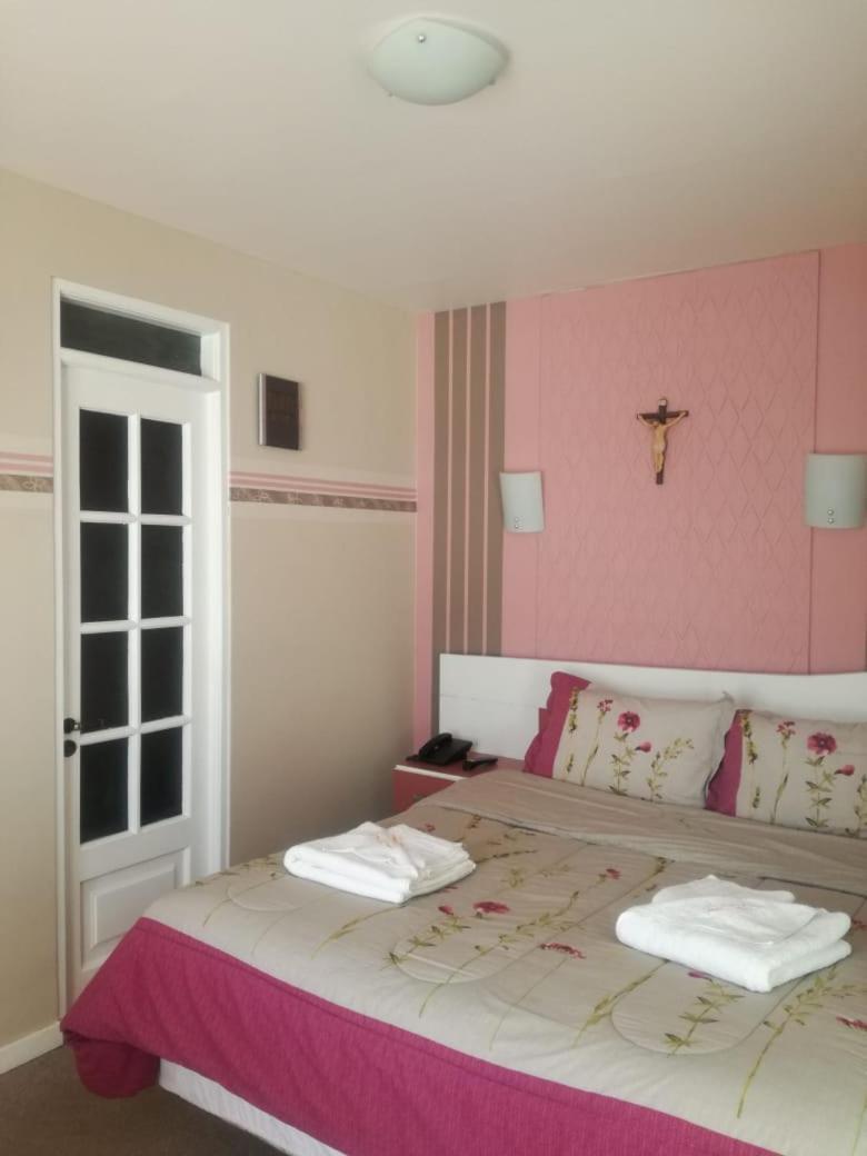 Hotel VIRGEN DEL SOCAVON Oruro Buitenkant foto