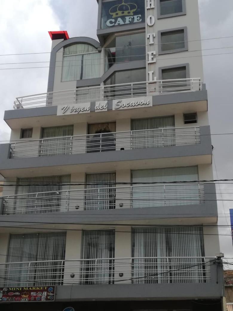 Hotel VIRGEN DEL SOCAVON Oruro Buitenkant foto